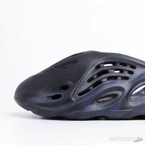 Buy Online Yeezy Foam RNNR Mineral Blue in Pakistan Yeezy Foam RNNR